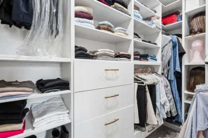 Mudroom Photo of 15 9688 No. 2 Road, Richmond, BC