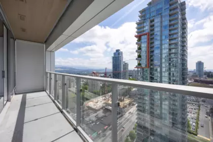 Hot Tub / Spa Photo of 2109 6000 Mckay Avenue, Burnaby, BC