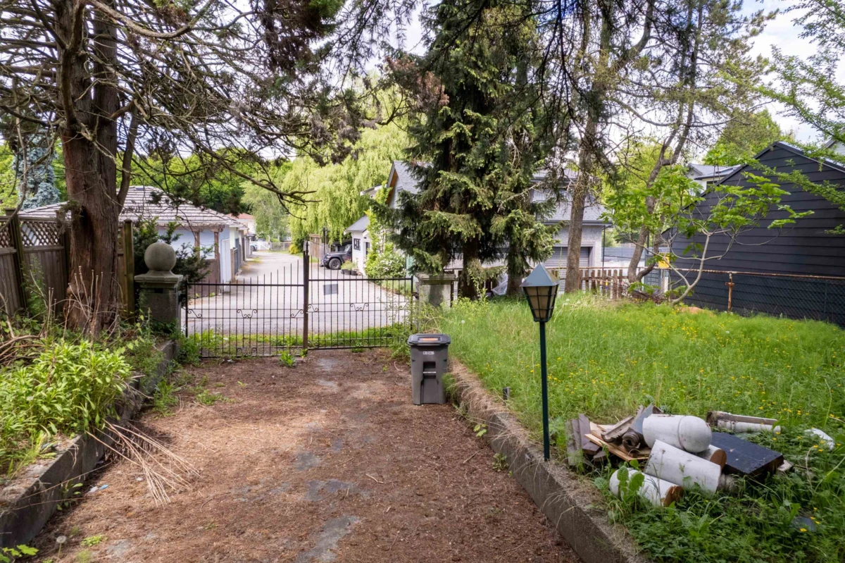Exterior Rear Photo of 357 E 33rd Avenue, Vancouver, BC