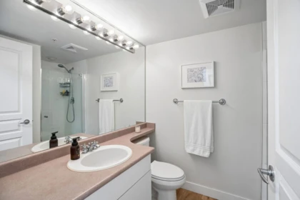 Hallway Photo of 212 3122 St Johns Street, Port Moody, BC