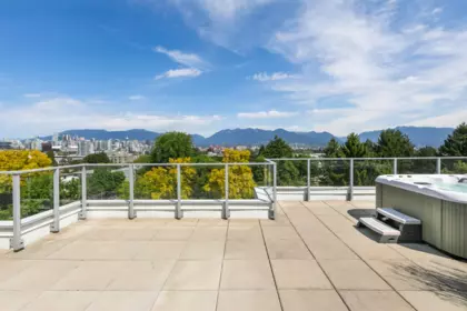 501 379 E Broadway, Vancouver, BC, Vancouver — Apartment/Condo for sale