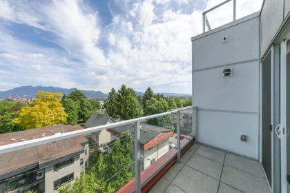 Office / Den Photo of 501 379 E Broadway, Vancouver, BC