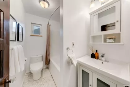 Hallway Photo of 3740 Lanark Street, Vancouver, BC