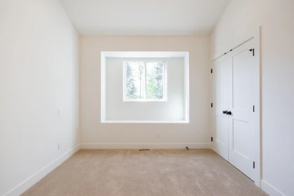Staircase Photo of 16908 1 Avenue, Surrey, BC