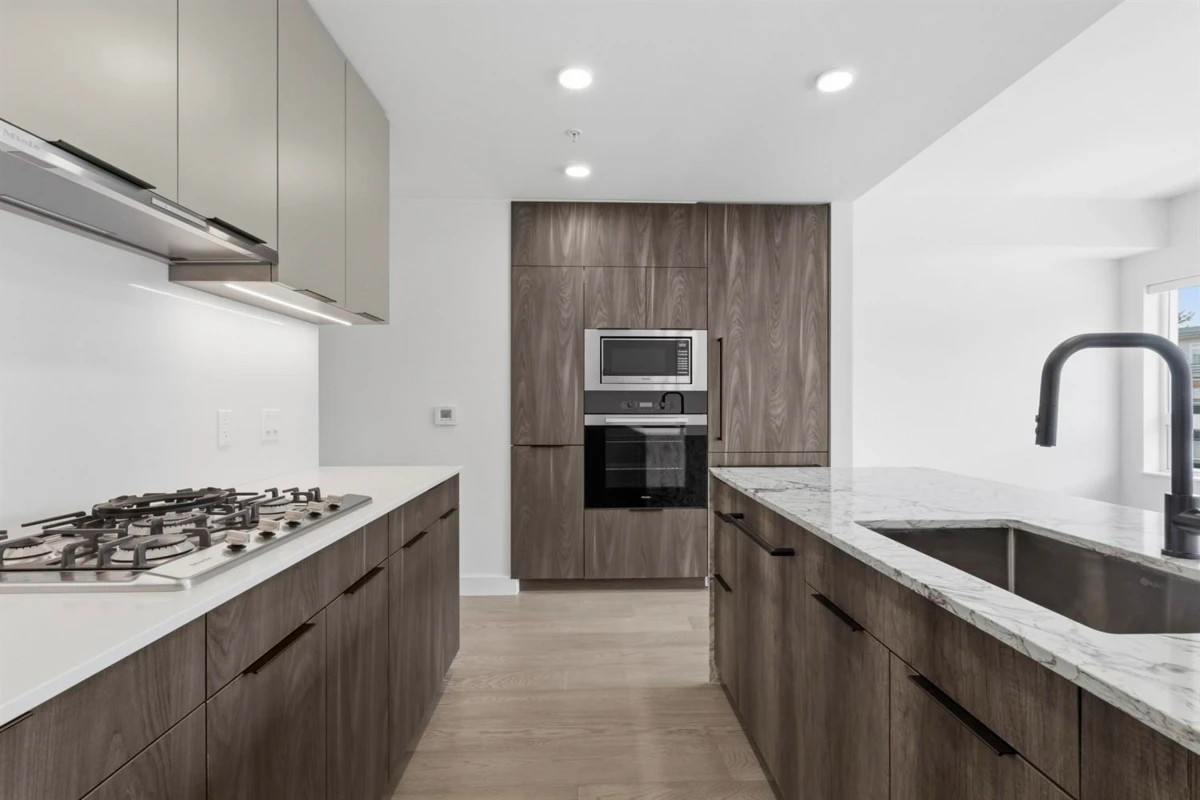 Dining Area Photo of 306 3590 W 39th Avenue, Vancouver, BC