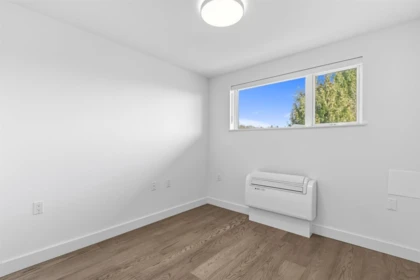 Guest Bathroom Photo of 306 3590 W 39th Avenue, Vancouver, BC