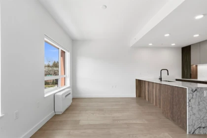 Kitchen Island Photo of 306 3590 W 39th Avenue, Vancouver, BC