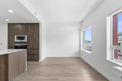 Kitchen Photo of 306 3590 W 39th Avenue, Vancouver, BC