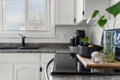 Breakfast Nook Photo of 44983 Cumberland Avenue, Chilliwack, BC
