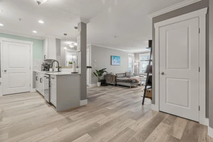 Kitchen Photo of 204 33255 Old Yale Road, Abbotsford, BC