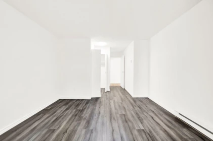 Guest Bathroom Photo of 2 365 Ginger Drive, New Westminster, BC