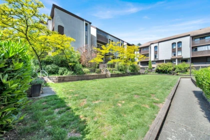 Outdoor Deck Photo of 2 365 Ginger Drive, New Westminster, BC