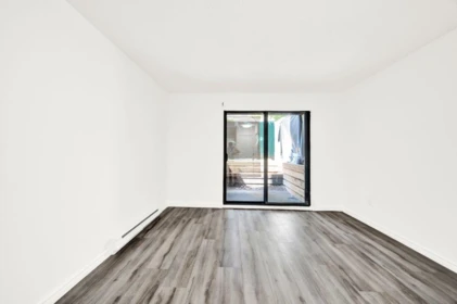 Powder Room Photo of 2 365 Ginger Drive, New Westminster, BC