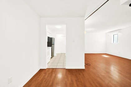 Walk-In Closet Photo of 2 365 Ginger Drive, New Westminster, BC