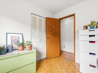 Entry Foyer Photo of 7611 Oak Street, Vancouver, BC