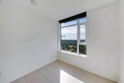 Entry Foyer Photo of 2404 9887 Whalley Boulevard, Surrey, BC