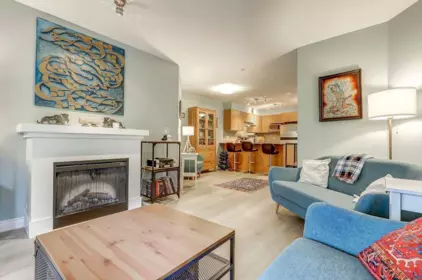 301 1633 Mackay Avenue, North Vancouver, BC, North Vancouver — Apartment/Condo for sale