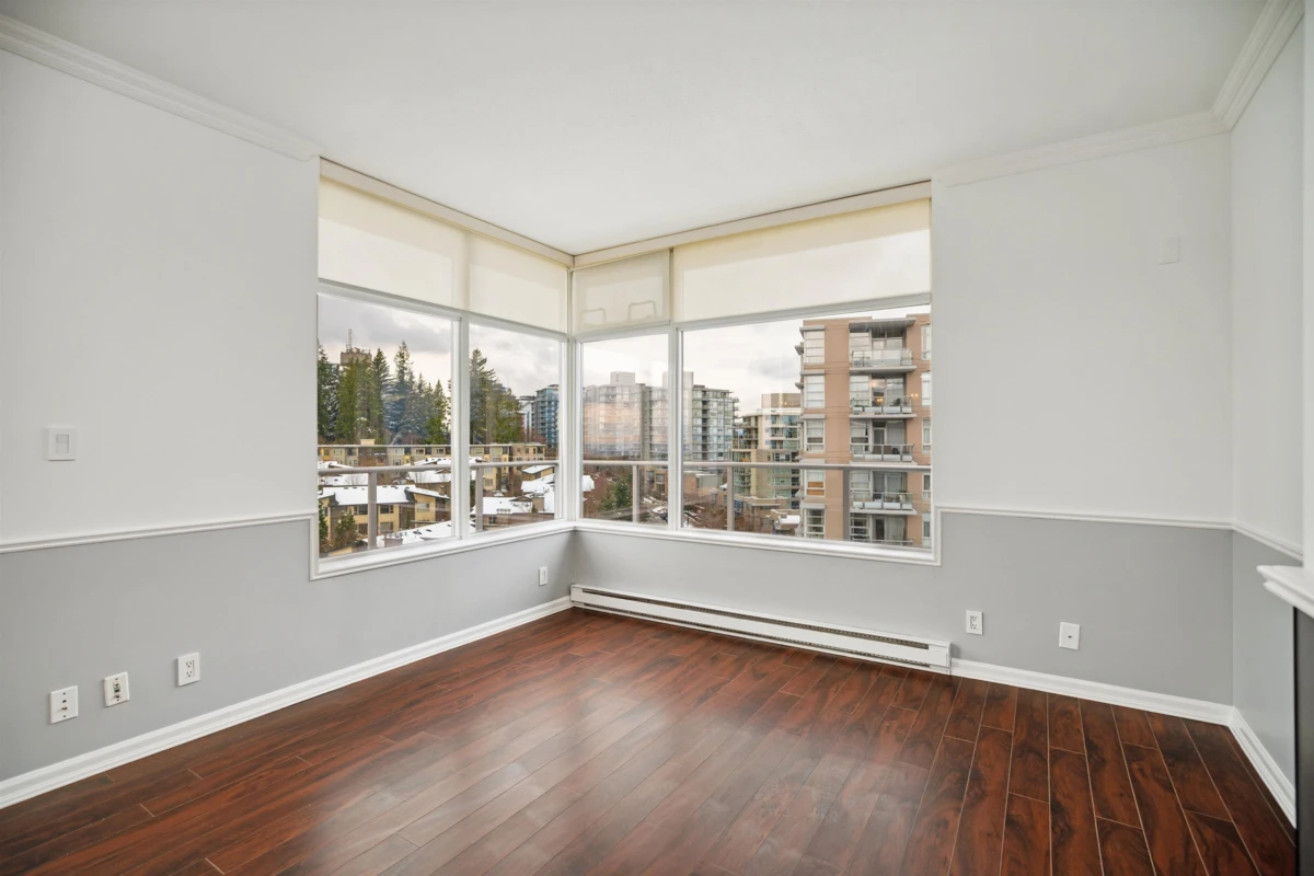 Dining Area Photo of 904 9288 University Crescent, Burnaby, BC