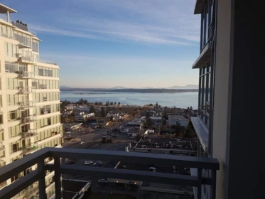 Breakfast Nook Photo of 1407 15152 Russell Avenue, White Rock, BC
