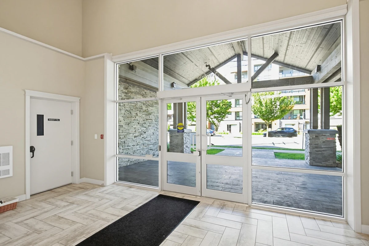 Family Room Photo of 207 45630 Spadina Avenue, Chilliwack, BC