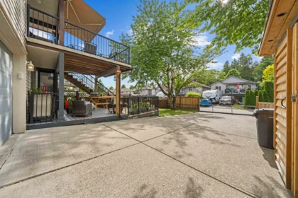 Hot Tub / Spa Photo of 11597 240 Street, Maple Ridge, BC