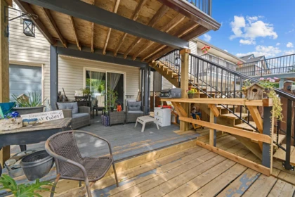 Swimming Pool Photo of 11597 240 Street, Maple Ridge, BC