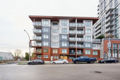 207 232 Sixth Street, New Westminster, BC, New Westminster — Apartment/Condo for sale