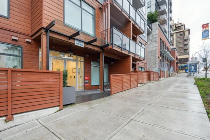 Hot Tub / Spa Photo of 207 232 Sixth Street, New Westminster, BC