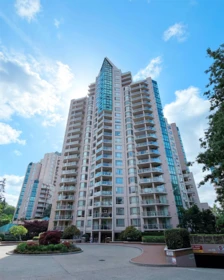 806 1199 Eastwood Street, Coquitlam, BC, Coquitlam — Apartment/Condo for sale