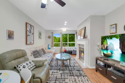 Pantry Photo of 325 13880 70 Avenue, Surrey, BC
