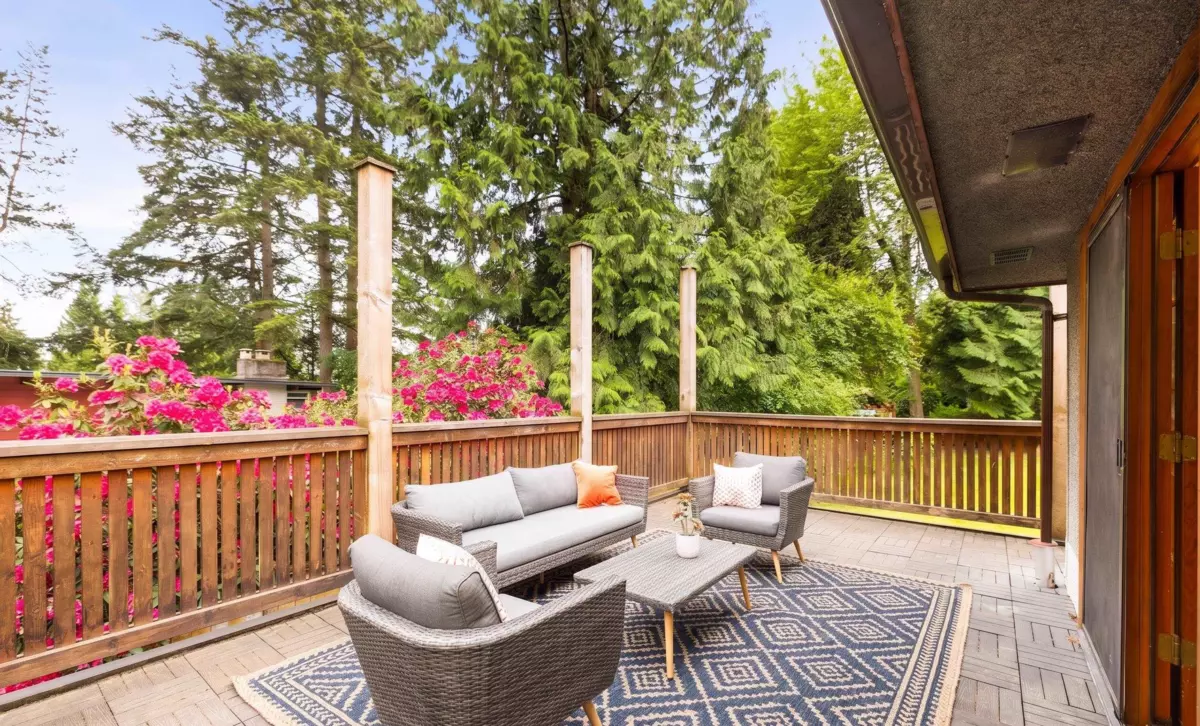 Dining Area Photo of 1561 Merlynn Crescent, North Vancouver, BC