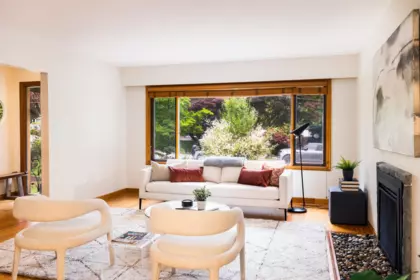Primary Bedroom Photo of 1561 Merlynn Crescent, North Vancouver, BC