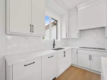 Pantry Photo of 1 6885 Aubrey Street, Burnaby, BC