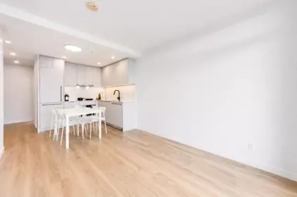 2207 13685 102 Avenue, Surrey, BC, Surrey — Apartment/Condo for sale