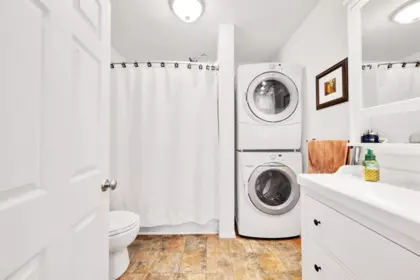 Powder Room Photo of 4174 Bradner Road, Abbotsford, BC