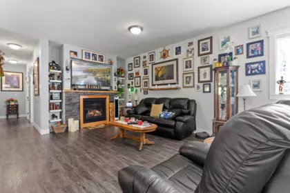 Basement Recreation Room Photo of 30957 Gunn Avenue, Mission, BC
