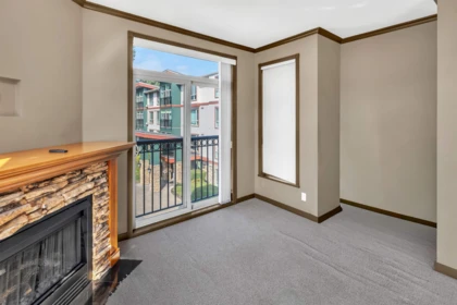 Primary Bedroom Photo of 312 33485 South Fraser Way, Abbotsford, BC