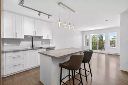Breakfast Nook Photo of 419 12075 Edge Street, Maple Ridge, BC