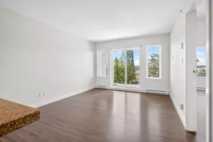 Powder Room Photo of 419 12075 Edge Street, Maple Ridge, BC