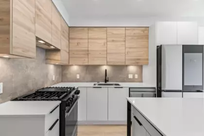 Pantry Photo of 106 30494 Cardinal Avenue, Abbotsford, BC