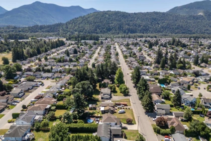 Backyard Photo of 5896 Carter Road, Chilliwack, BC