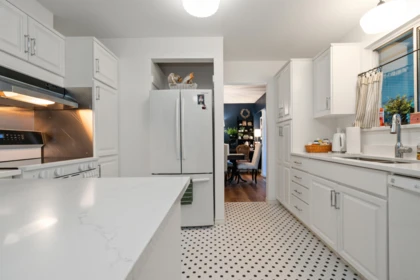 Kitchen Photo of 5896 Carter Road, Chilliwack, BC