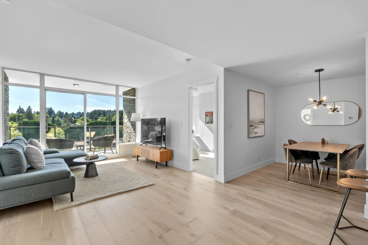Family Room Photo of 404 1210 E 27th Street, North Vancouver, BC