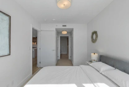 Guest Bathroom Photo of 404 1210 E 27th Street, North Vancouver, BC
