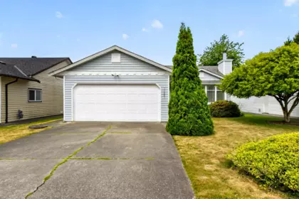 11957 237a Street, Maple Ridge, BC, Maple Ridge — Single Family Residence for sale
