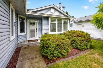 11957 237a Street, Maple Ridge, BC, Maple Ridge — Single Family Residence for sale
