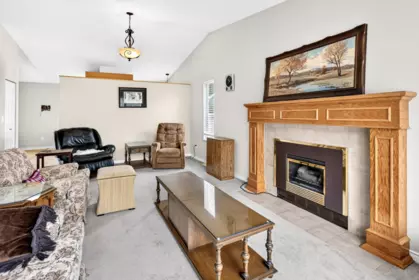 Kitchen Island Photo of 11957 237a Street, Maple Ridge, BC