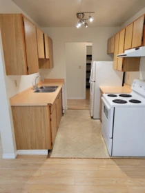 218 8500 Lansdowne Road, Richmond, BC, Richmond — Apartment/Condo for sale