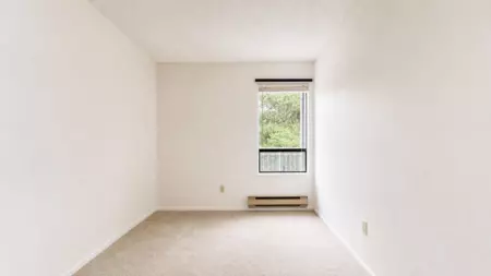 Bedroom 2 Photo of 314 9584 Manchester Drive, Burnaby, BC