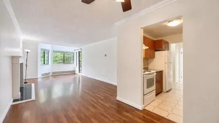 314 9584 Manchester Drive, Burnaby, BC, Burnaby — Apartment/Condo for sale